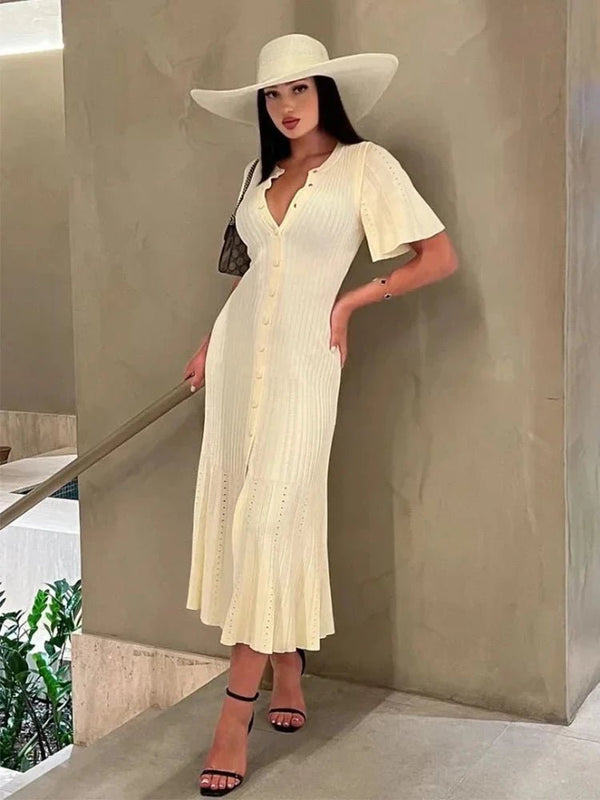 Abito midi in maglia plissettata Ninon con maniche a campana