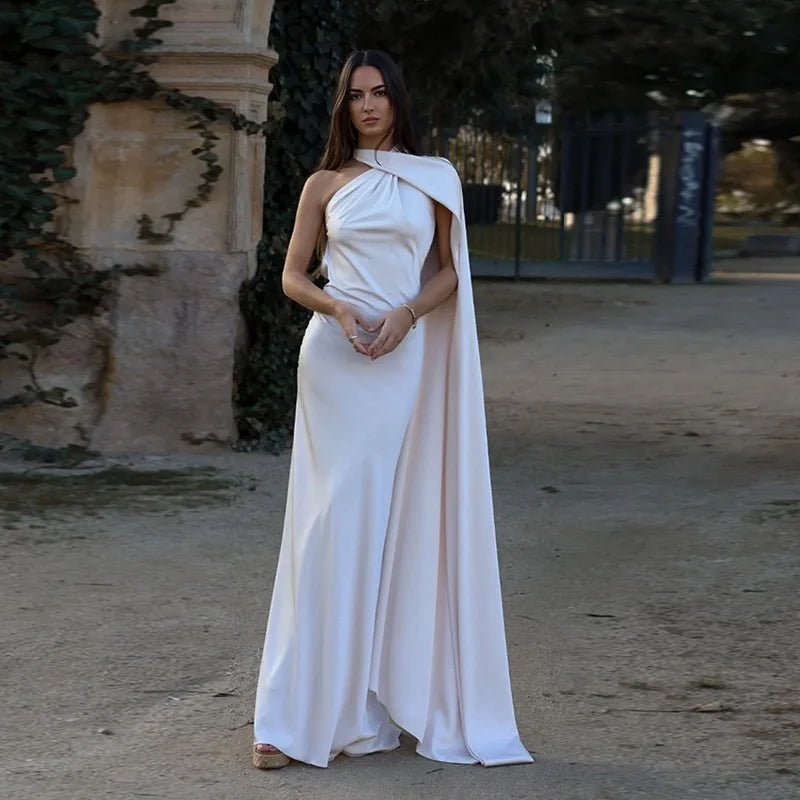 Abito in satin con collo all'americana e schiena scoperta Noor