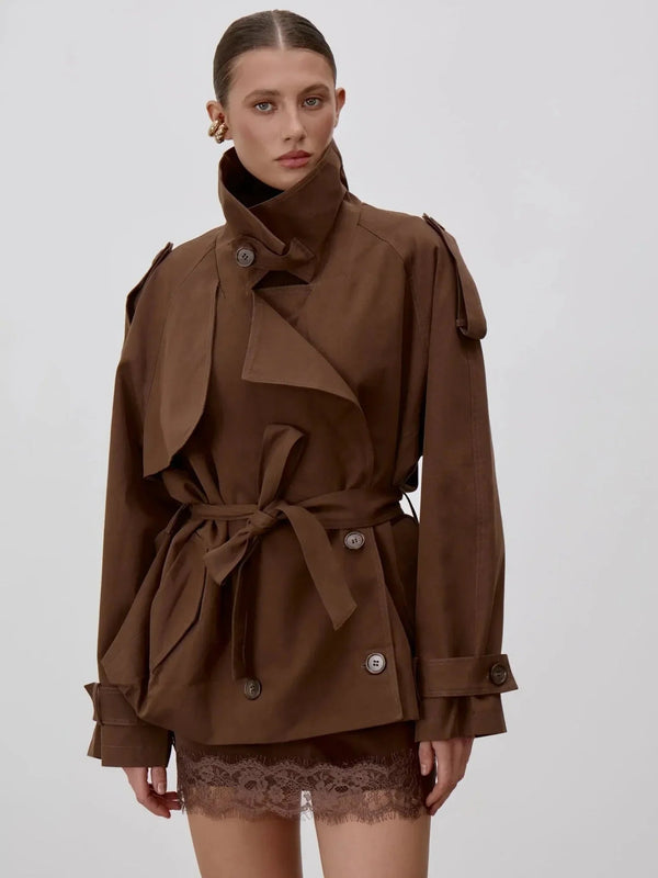 Trench Octavia con collo rialzato e allacciatura
