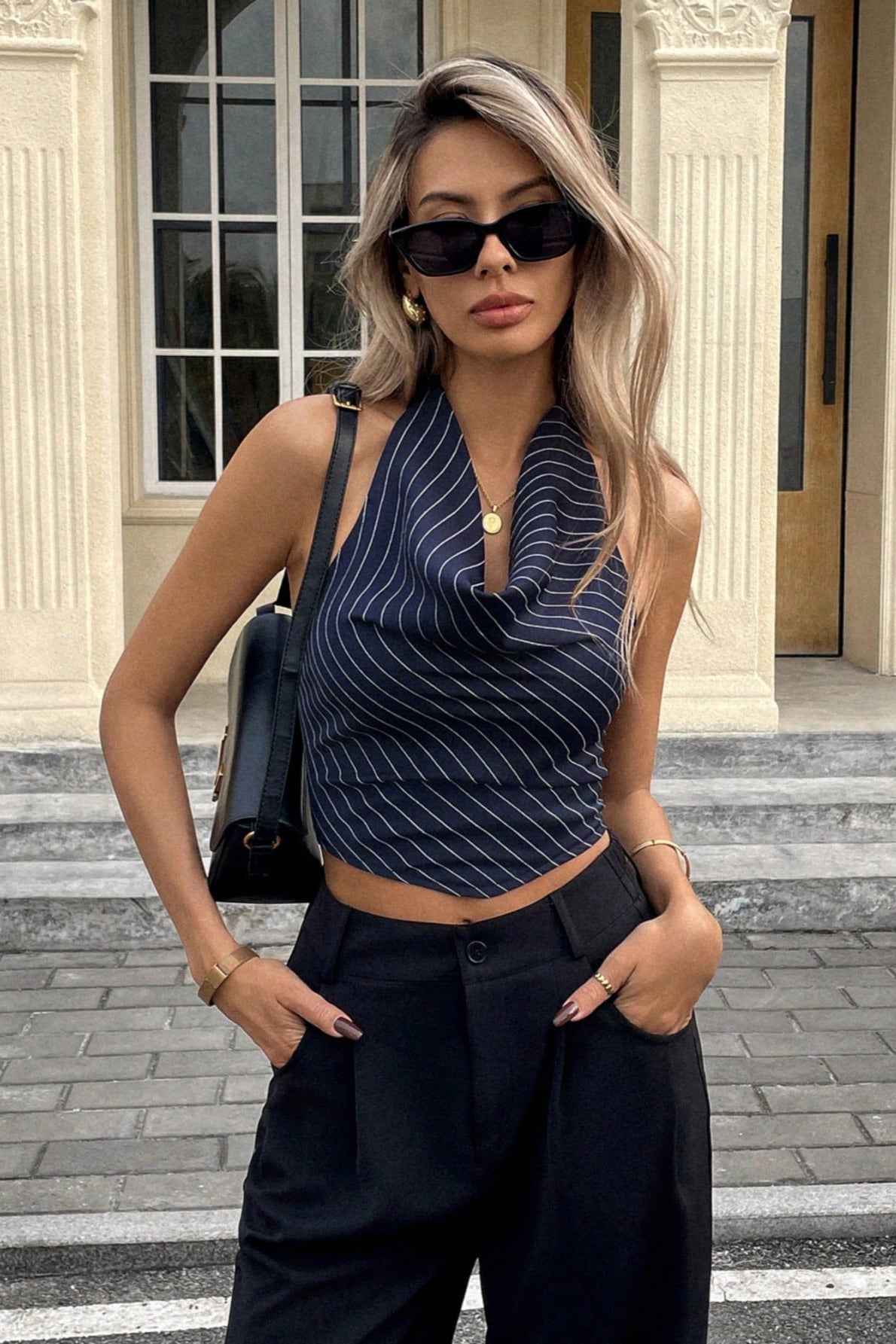 Top Olive con drappeggio e scollo all'americana