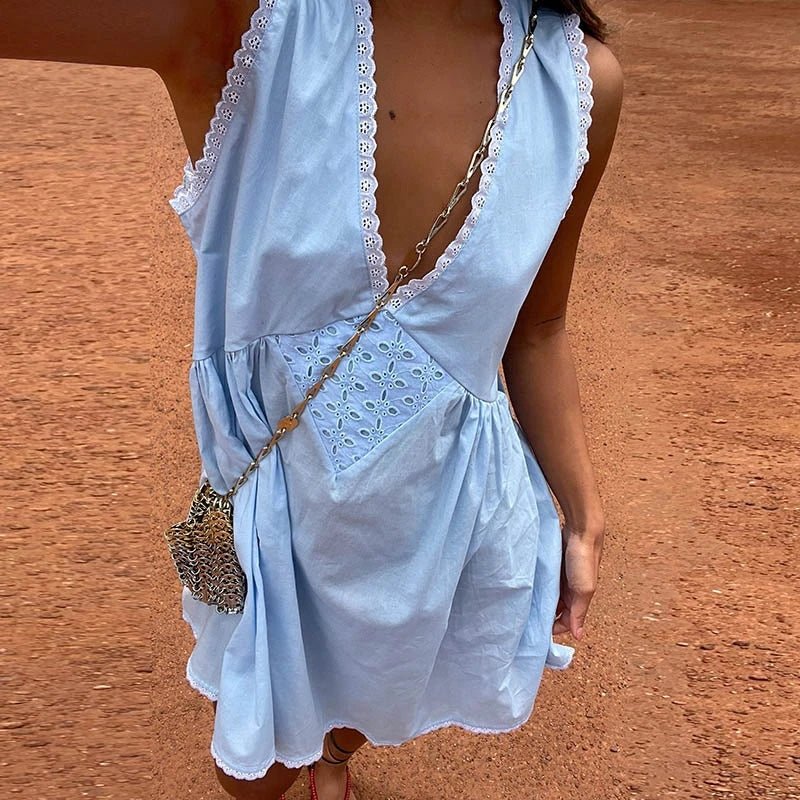 Miniabito boho con bordo in pizzo Olivia