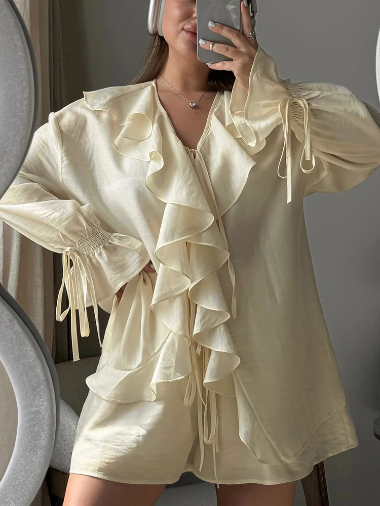 Completo oversize con volant