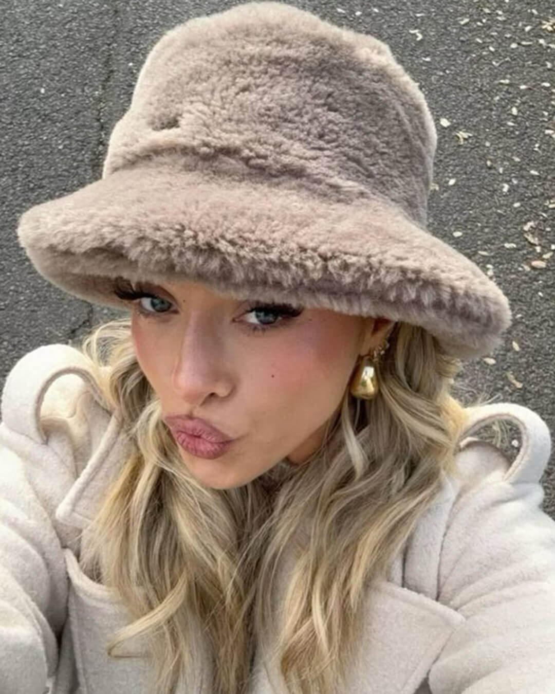 Cappello a secchiello peloso Pauleen