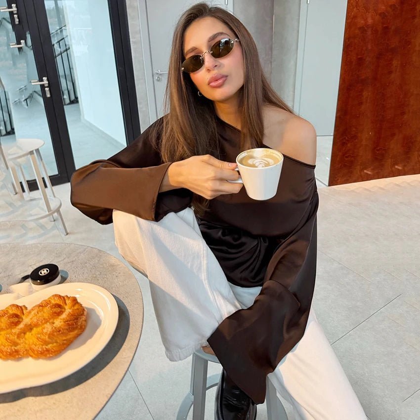 Blusa Penelope in raso con laccetti sul retro