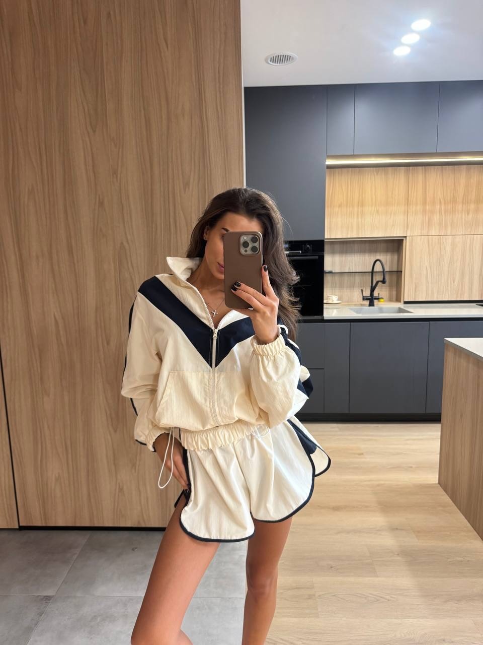 Giacca a vento Remi con motivo chevron