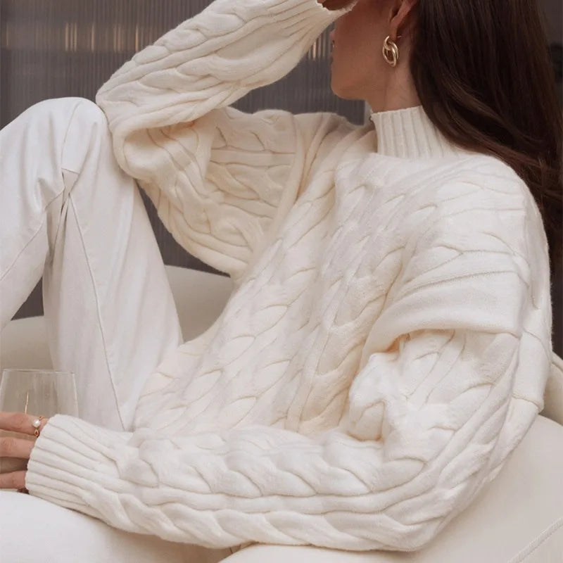 Maglione a trecce con collo alto Freja