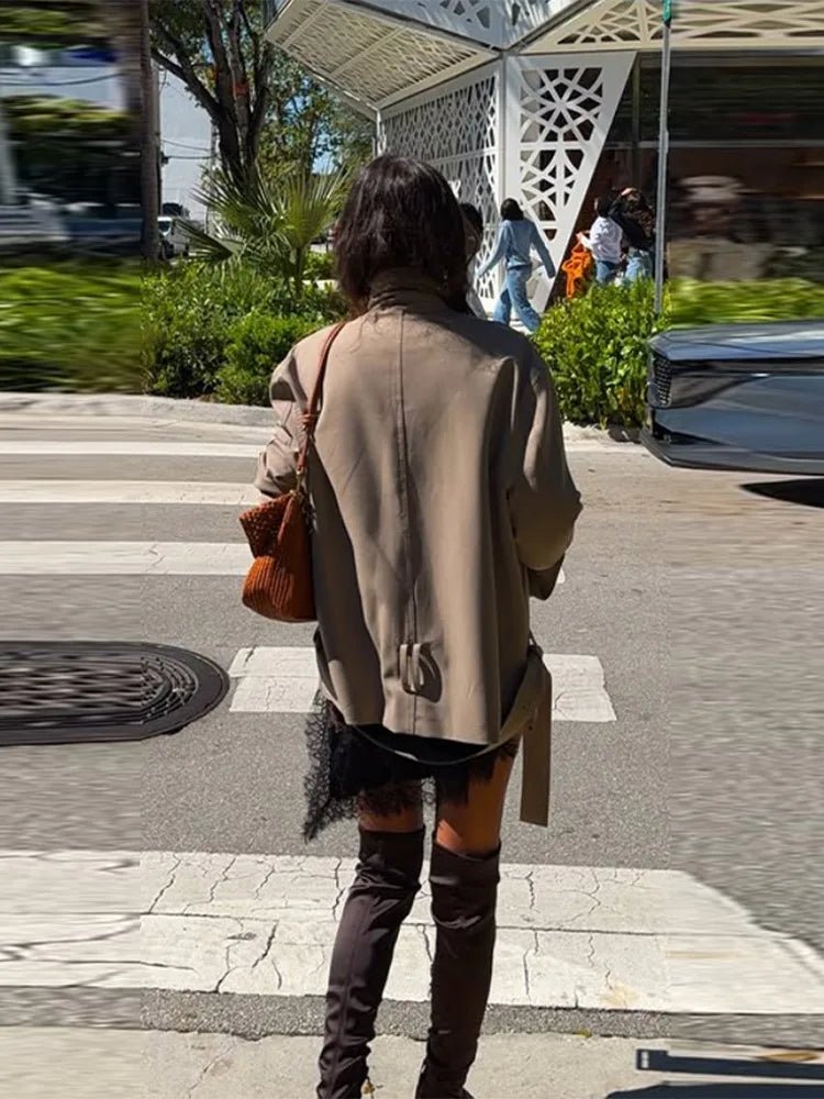 Cappotto trench corto con cintura Saddie