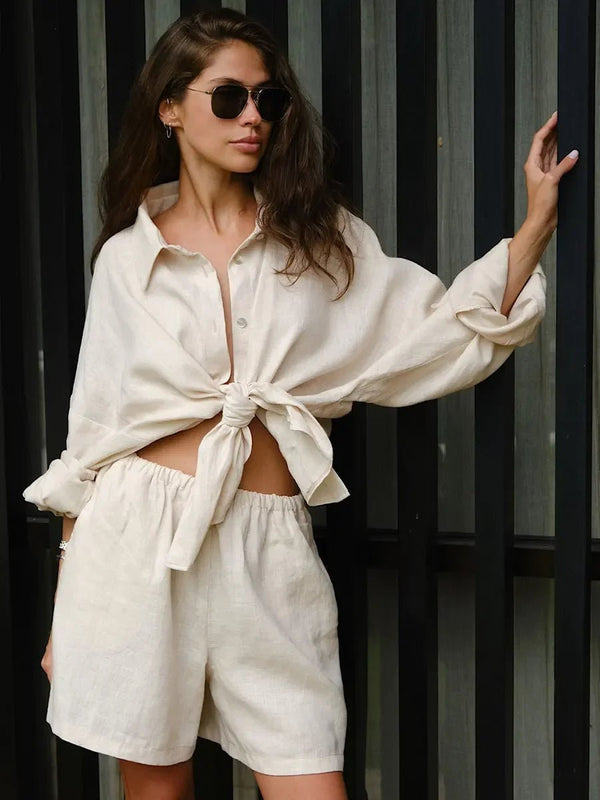Completo di pantaloncini con colletto e maniche a lanterna Sally