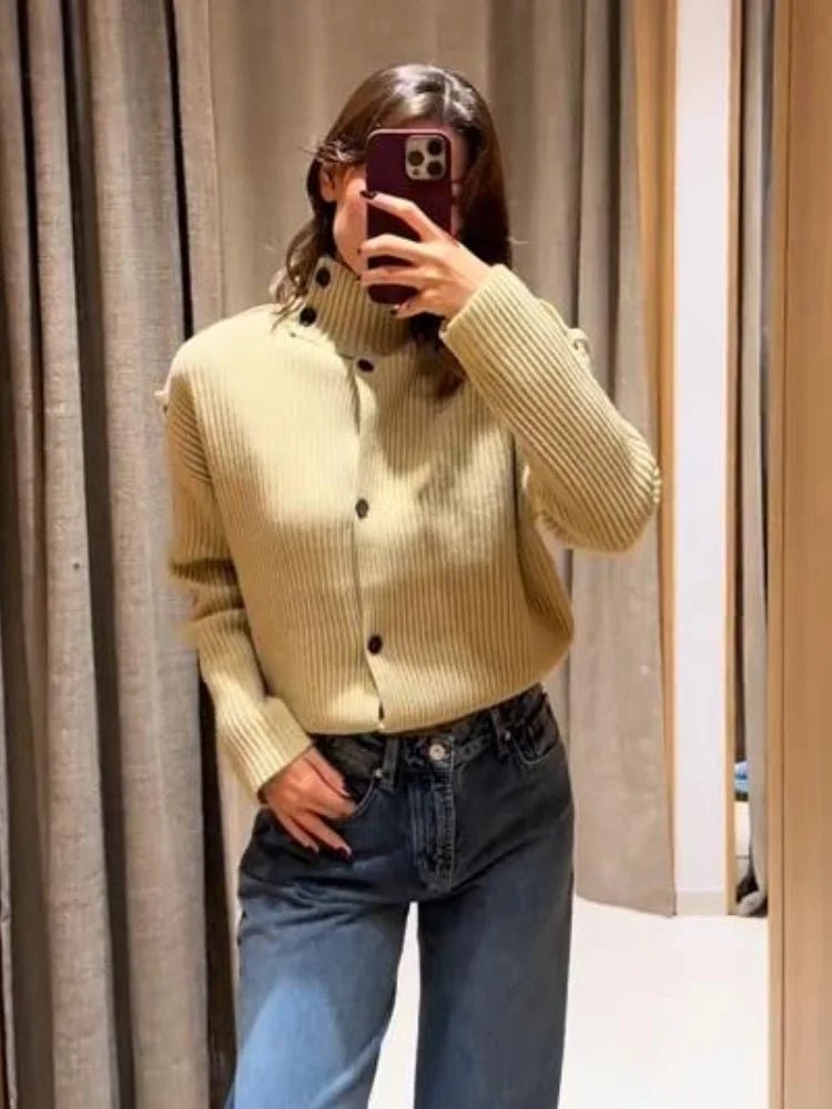 Sandra Cardigan in maglia con collo rialzato