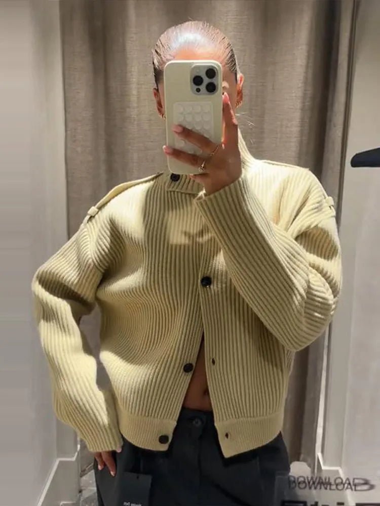 Sandra Cardigan in maglia con collo rialzato