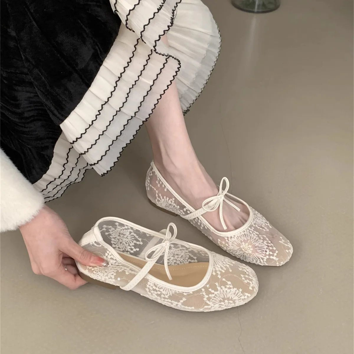 Ballerine Saskia in rete ricamata