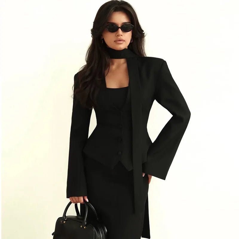 Cappotto blazer con sciarpa Scarlett
