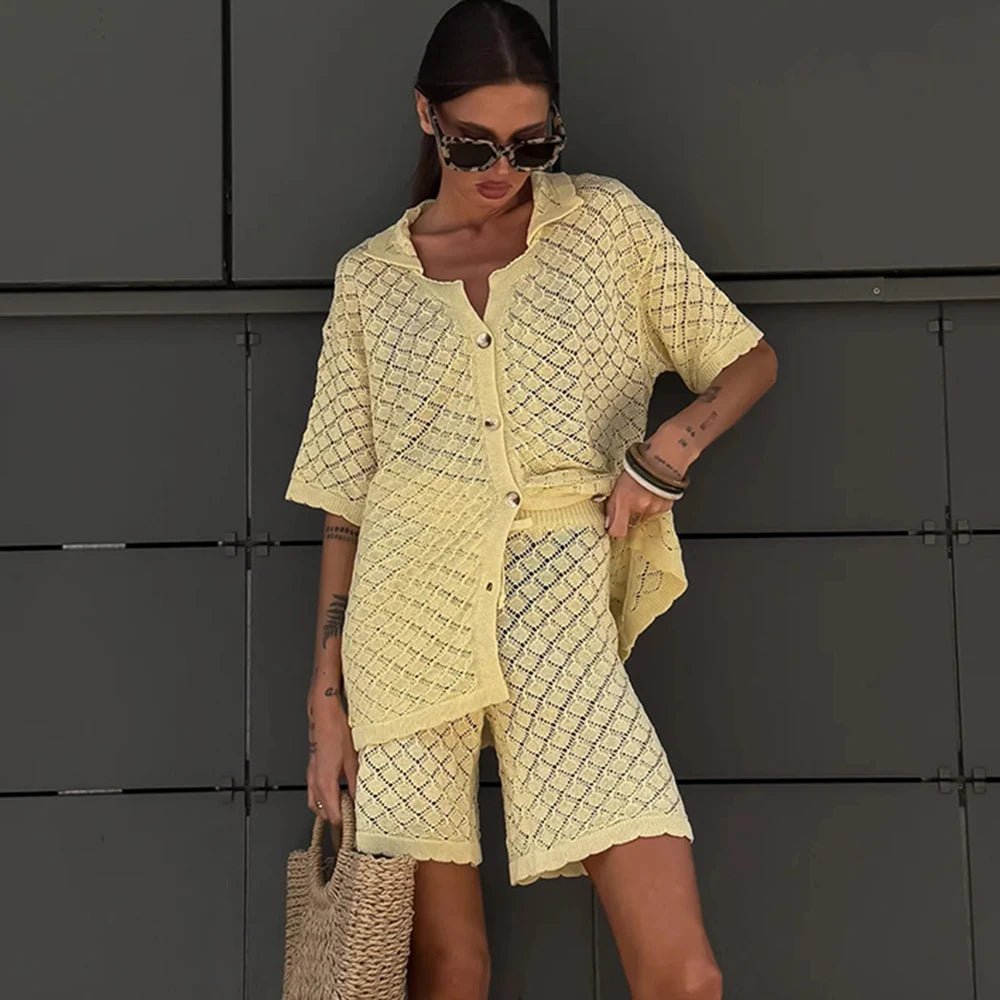Completo Selene in maglia con cardigan e pantaloncini
