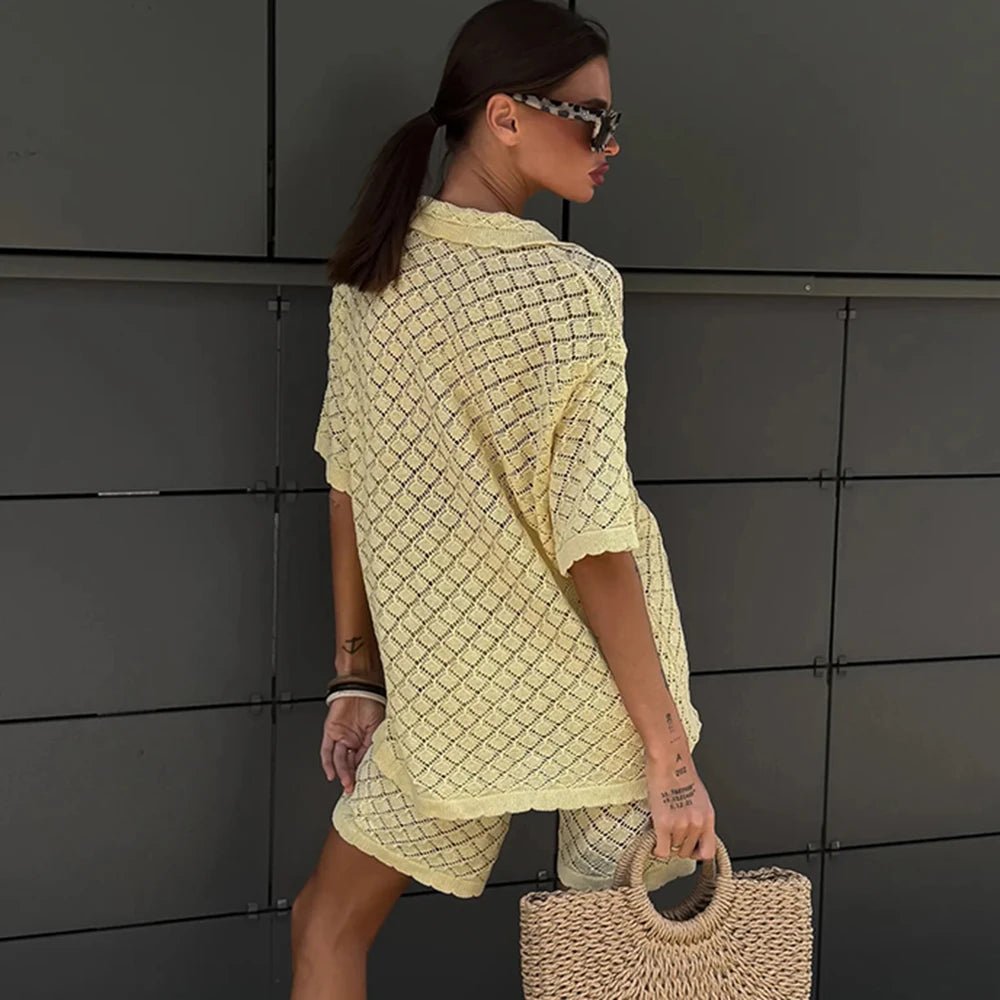 Completo Selene in maglia con cardigan e pantaloncini