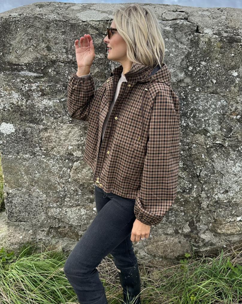 Giacca camicia a quadri con cappuccio Shirley