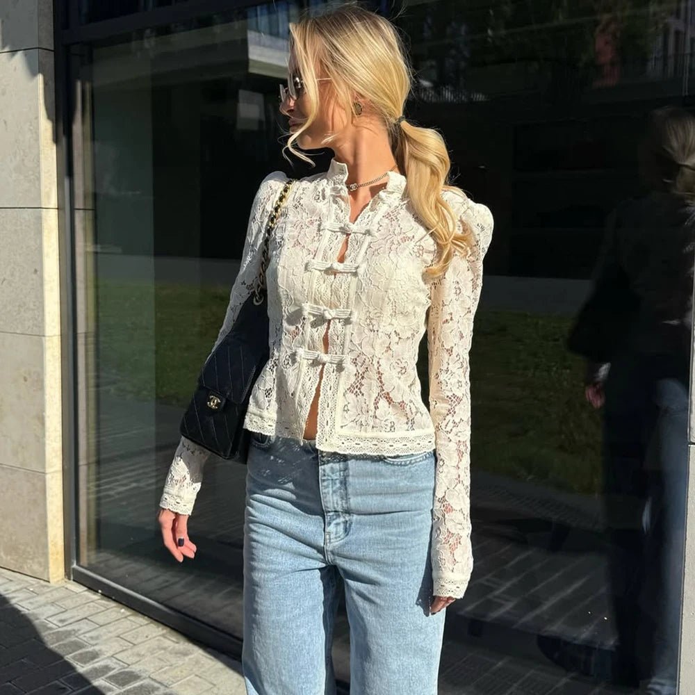 Blusa in pizzo a maniche lunghe Suzan