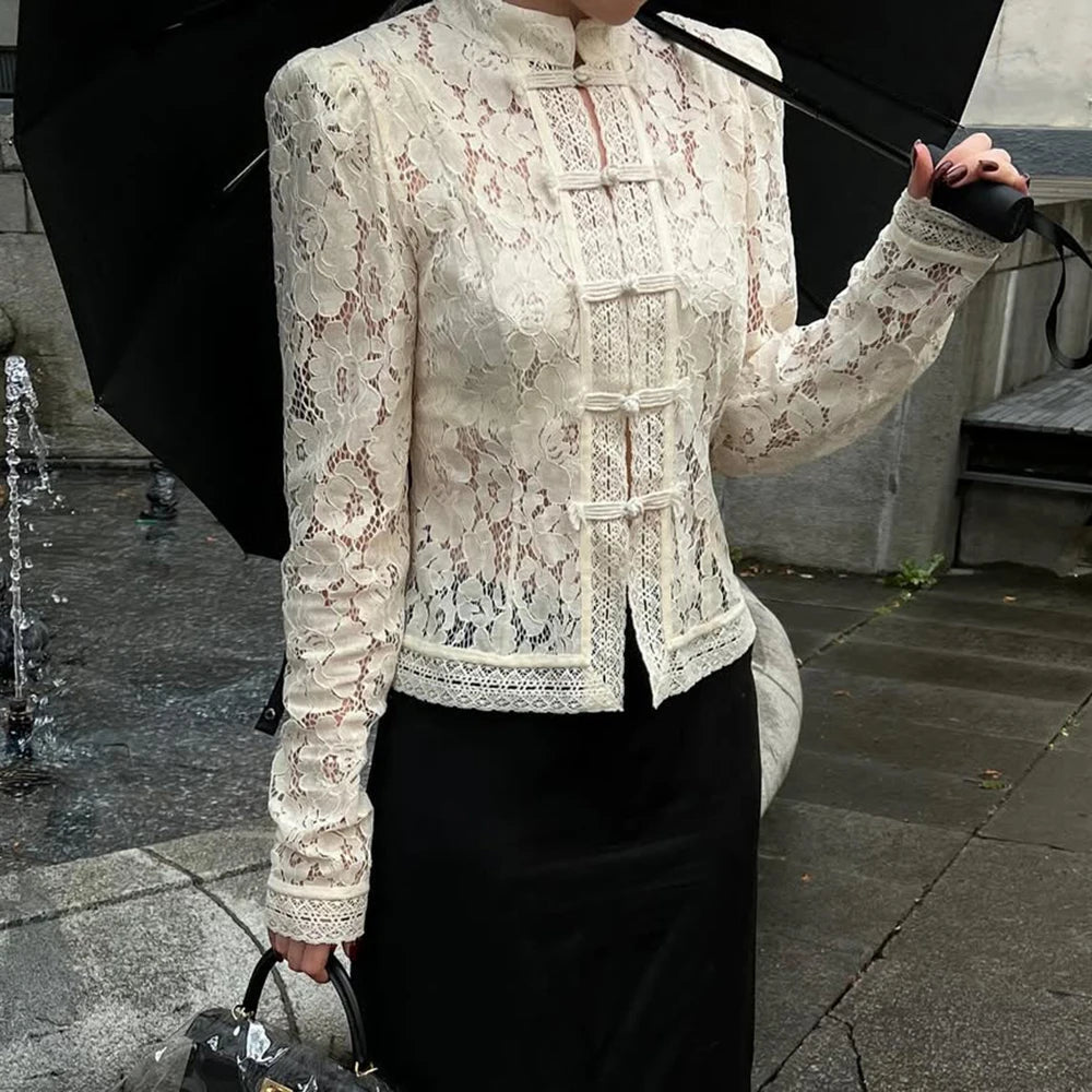 Blusa in pizzo a maniche lunghe Suzan