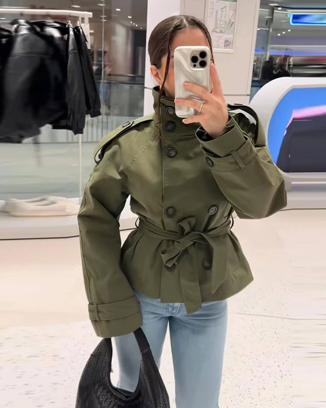 Trench corto con cintura Thea