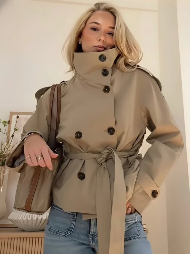 Trench corto con cintura Thea