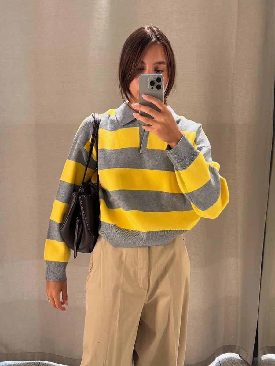 Pullover in maglia a righe con scollo a V Una