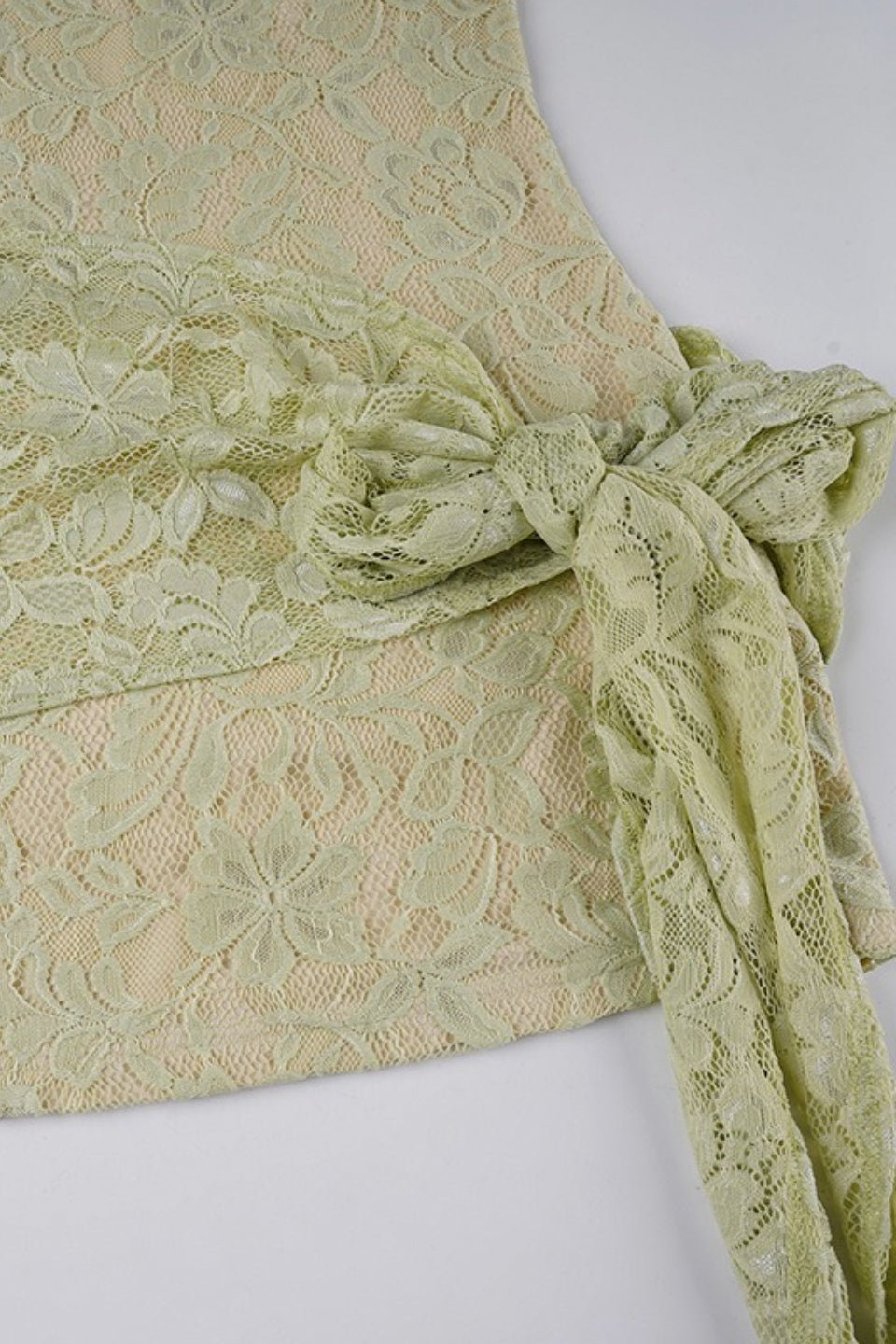 Miniabito aderente in pizzo Valentina