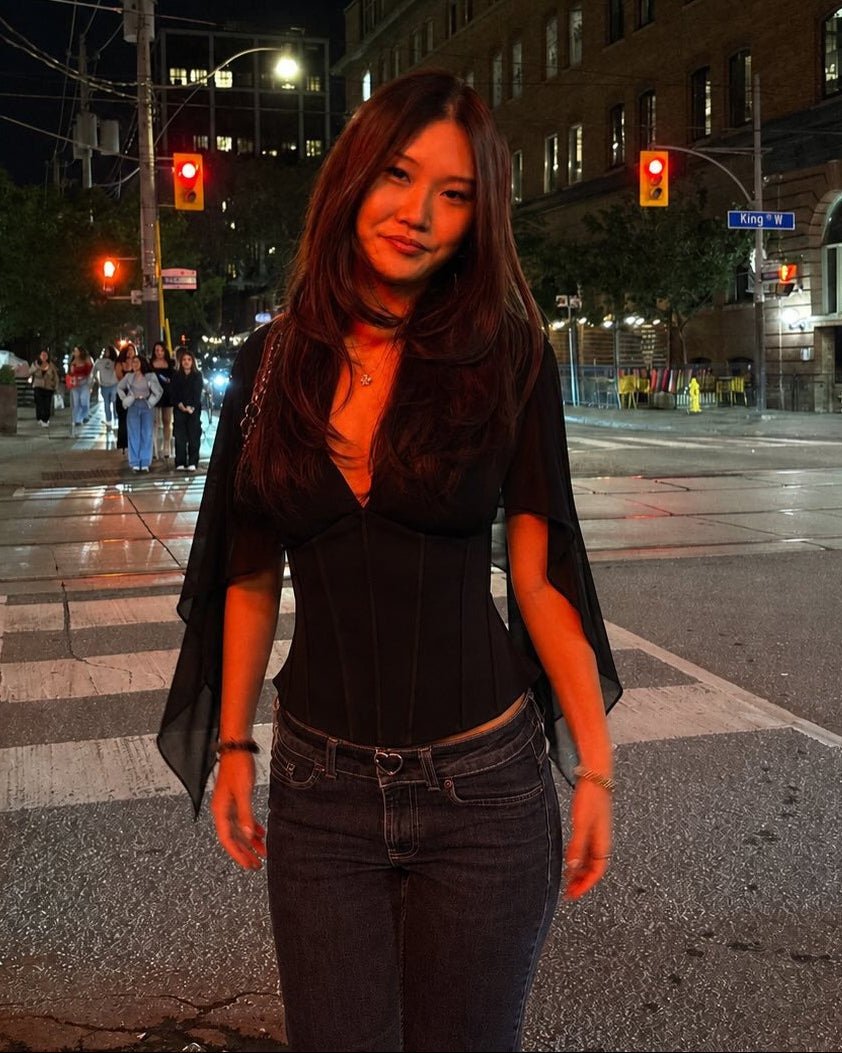 Top corsetto in chiffon con maniche a campana Valerie