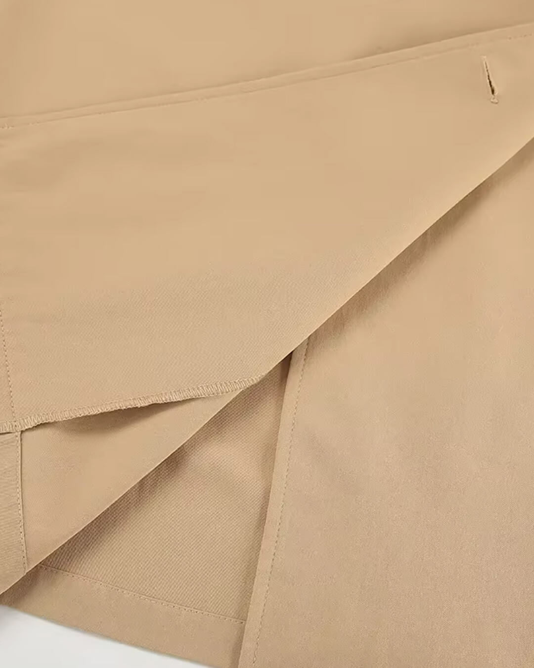 Vera Double-Breasted Trench Coat in beige – detail